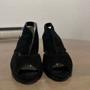 Eric Michael Black Peep-Toe Heels